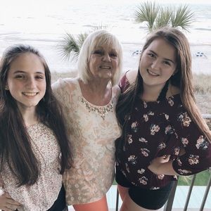 Meet your Posher, Kailey